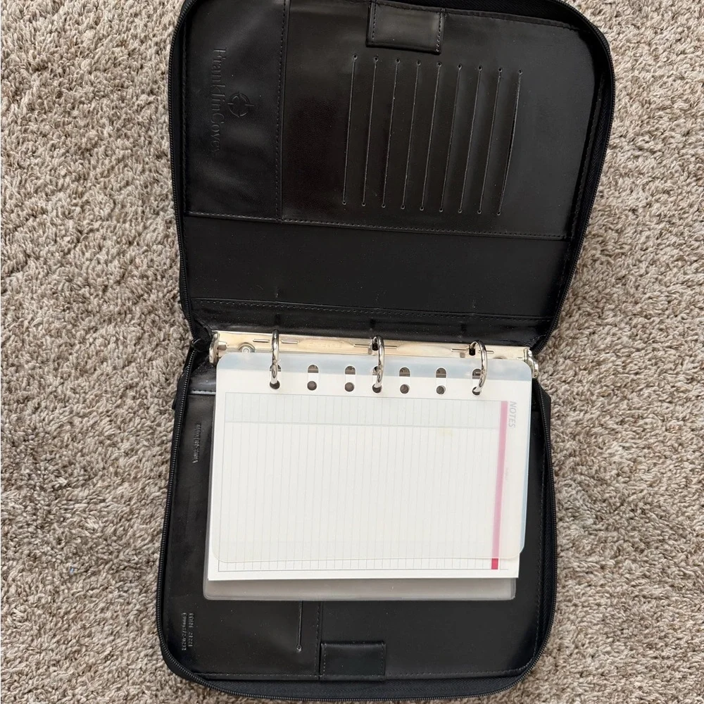 Franklin Covey black zip around planner organizer 3 ring work office